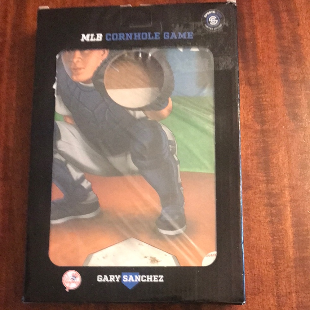 MLB  NY Yankees Desktop Cornhole Game NIB